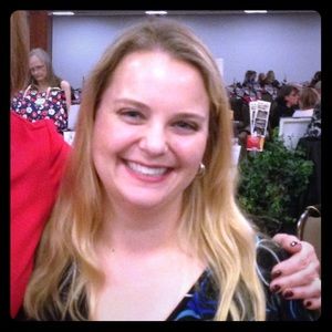 Meet your Posher, Amy